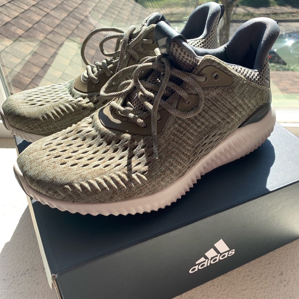 Adidas alphabounce em